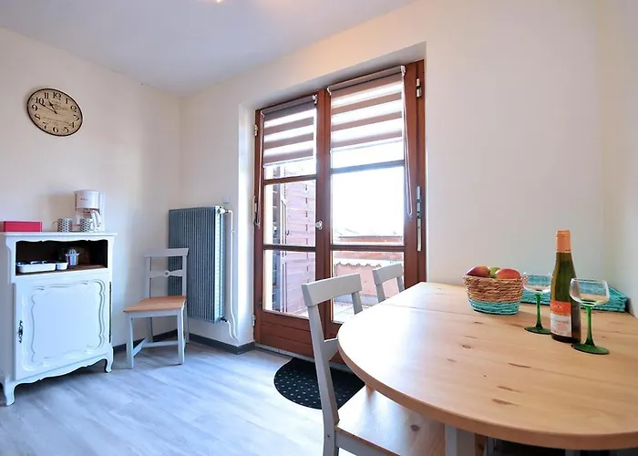 Riesling, Parking Gratuit Et Privé Appartement